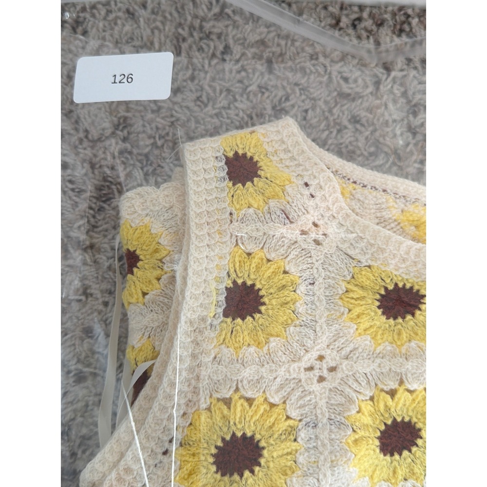 Rebellion Again Sunflower Crochet Granny Square Tank Top Cream Yellow Medium - Picture 9 of 9